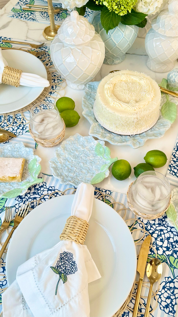 Hydrangea Salt & Pepper Shaker Set