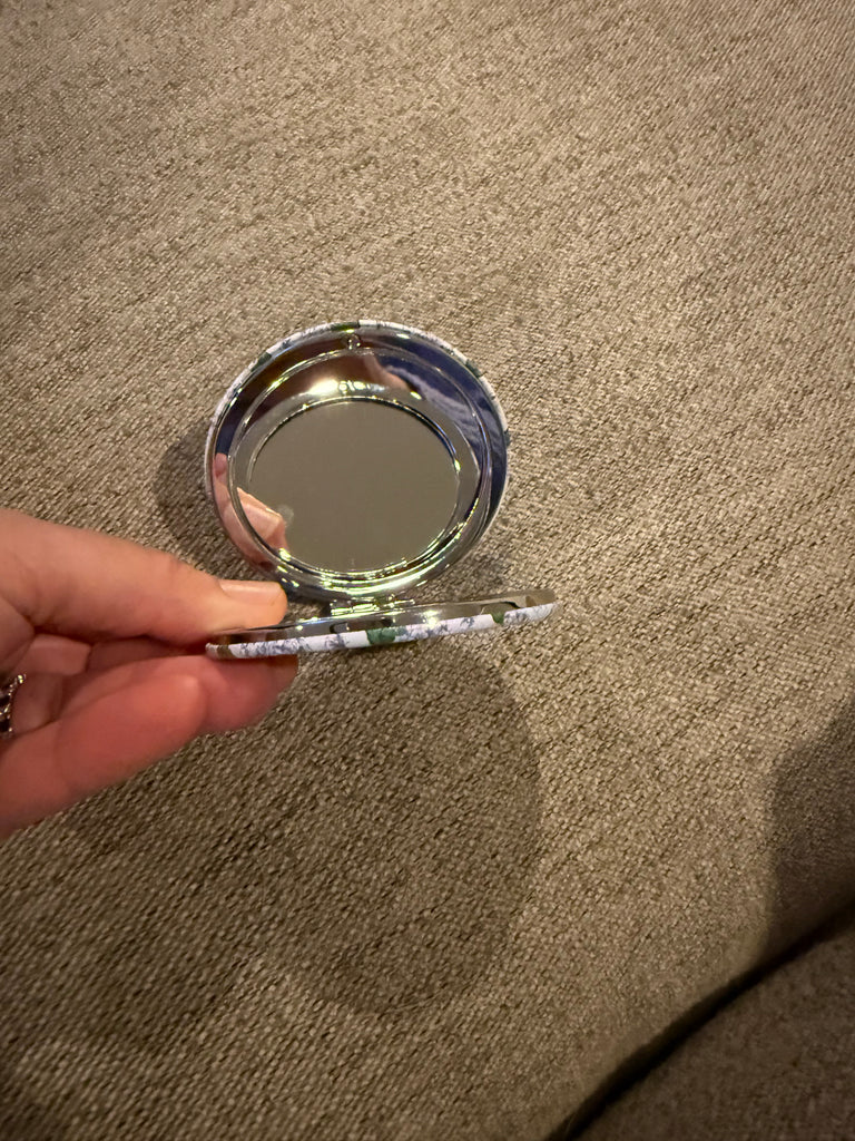 Hydrangea Compact Mirror