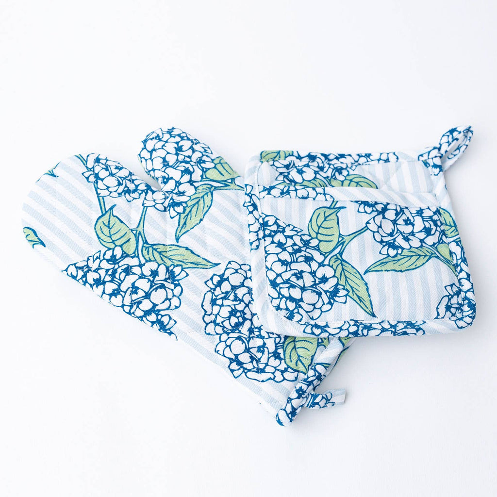 Hydrangea Oven Mitt Set